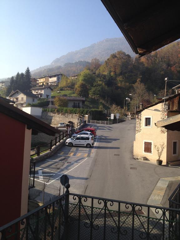 Locanda Spada Reale Frassino Exterior foto